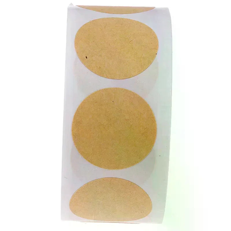 Set of 500 2.5cm Kraft Round Labels – view 3
