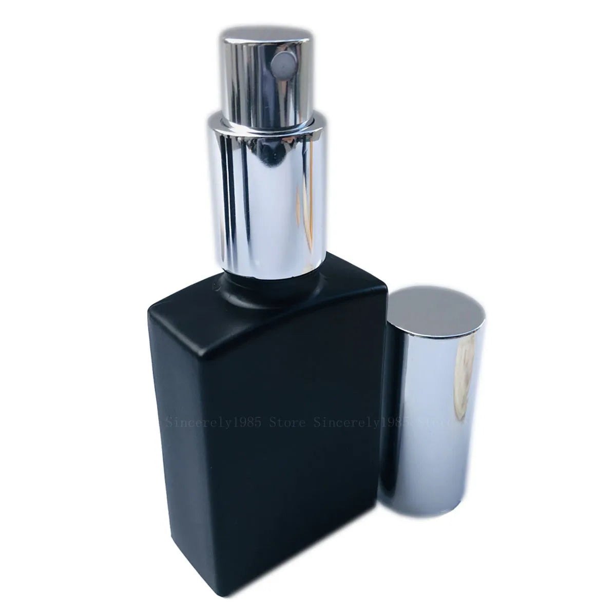 1X 3X Glass Perfume Spray Bottle 15ml 30ml 50ml 100ml Essential Oils Perfume Clear Frosted Black Bottle Atomizer Refillable Flat