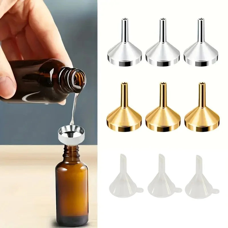 Set of 2 Plastic Mini Funnels