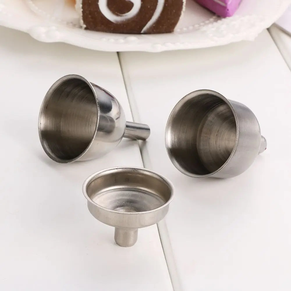Mini Stainless Steel Flask Funnel – view 2