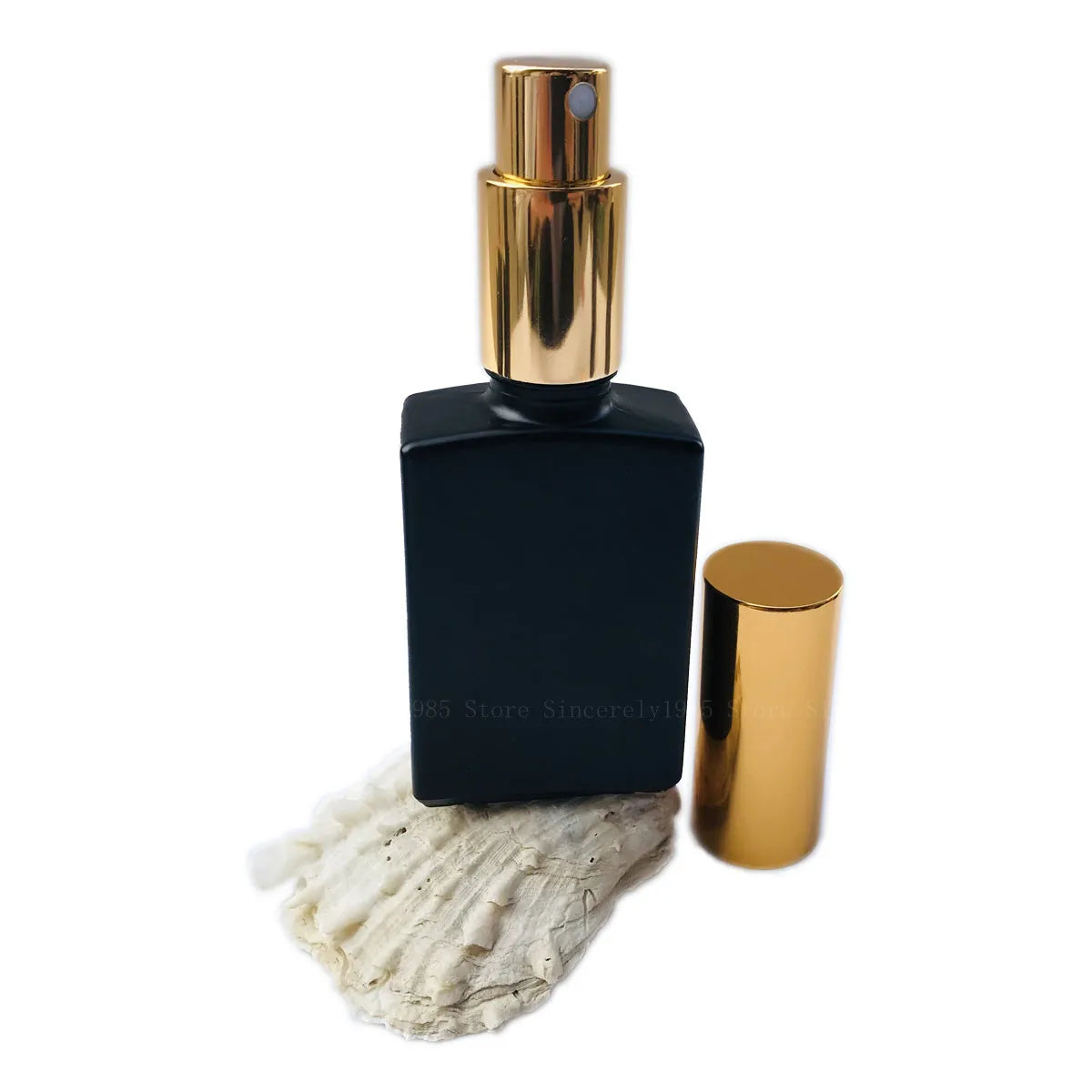 1X 3X Glass Perfume Spray Bottle 15ml 30ml 50ml 100ml Essential Oils Perfume Clear Frosted Black Bottle Atomizer Refillable Flat